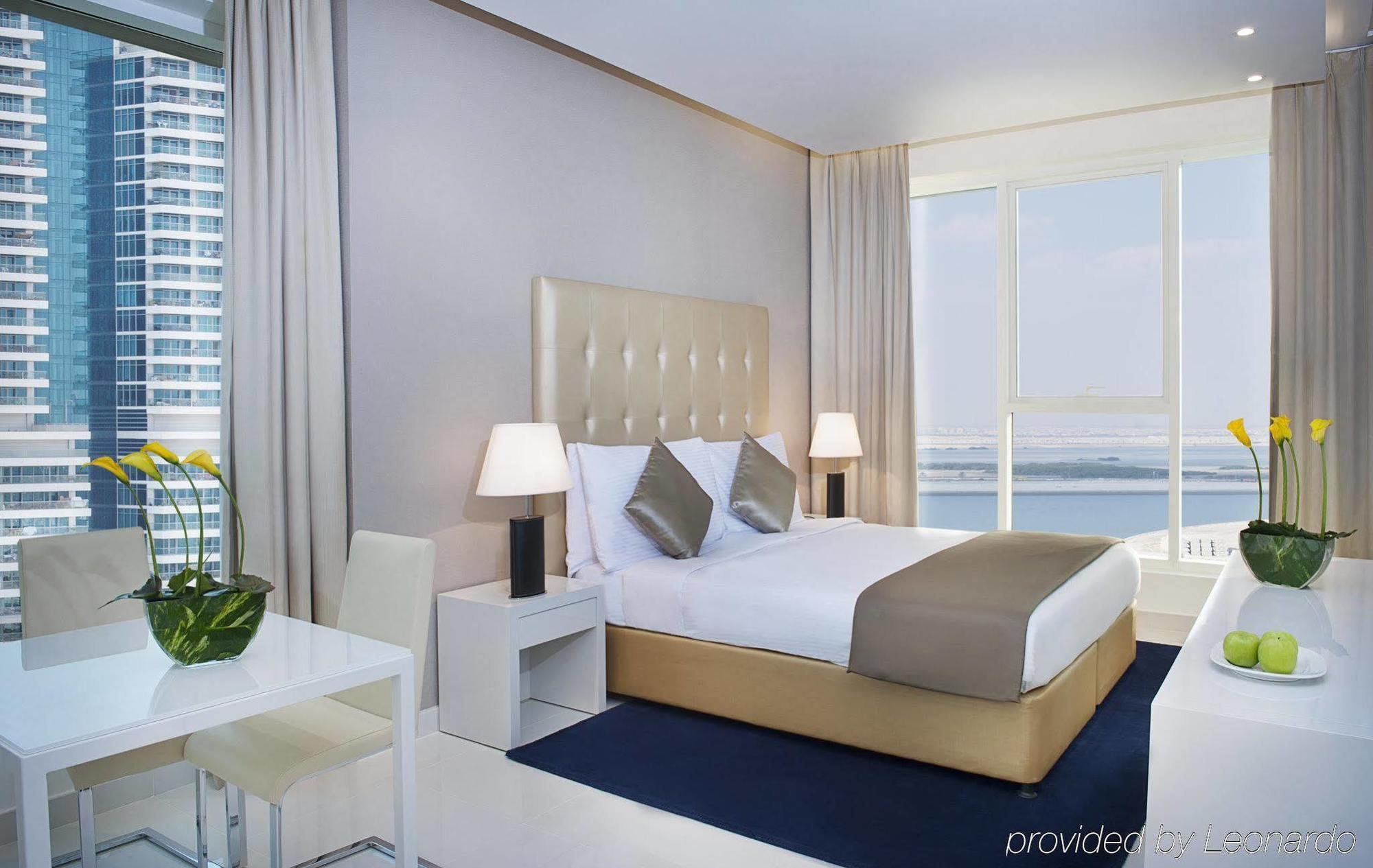 Damac Maison The Vogue Dubai Eksteriør billede A bedroom at the Address Downtown Hotel