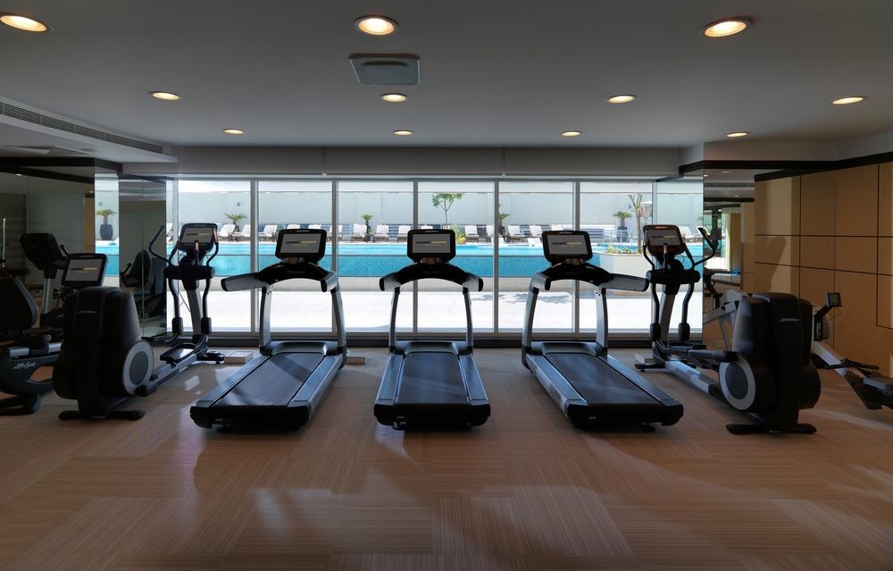 Damac Maison The Vogue Dubai Eksteriør billede The gym at the hotel
